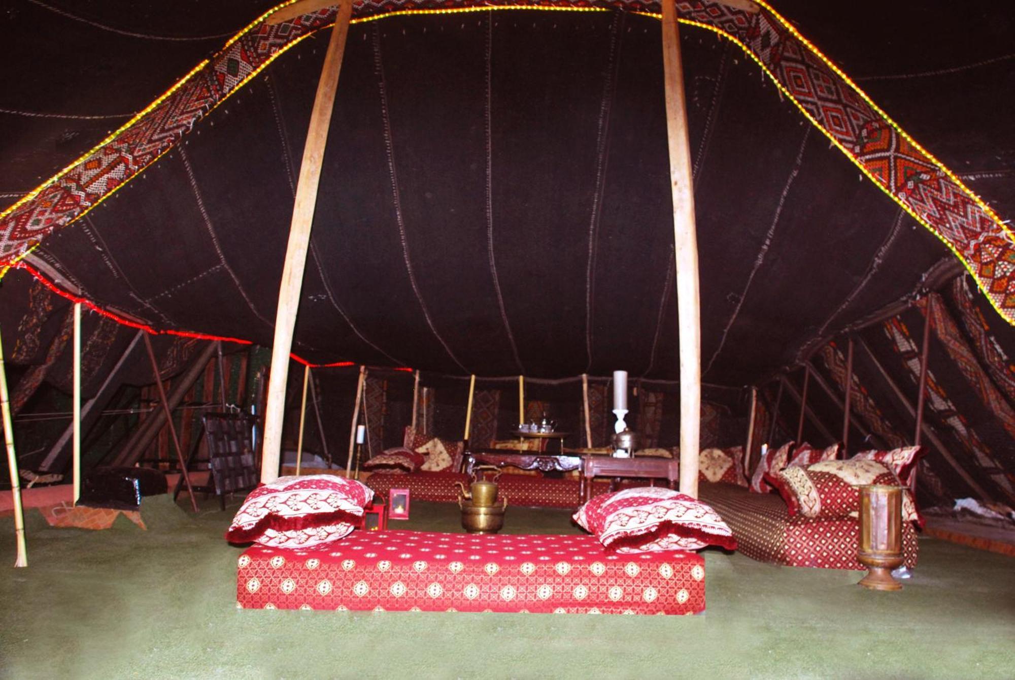 Dar Lghzal Special Offer In Rabat Winner Of Guest Experience 2025 Awards Traditional Sahrawi And Berber Privative Villa With Swimming Pool Jacuzzi Sea View And On Site Restaurant Ideal For Family And Groups In Rabat'S Center No Car Required エクステリア 写真