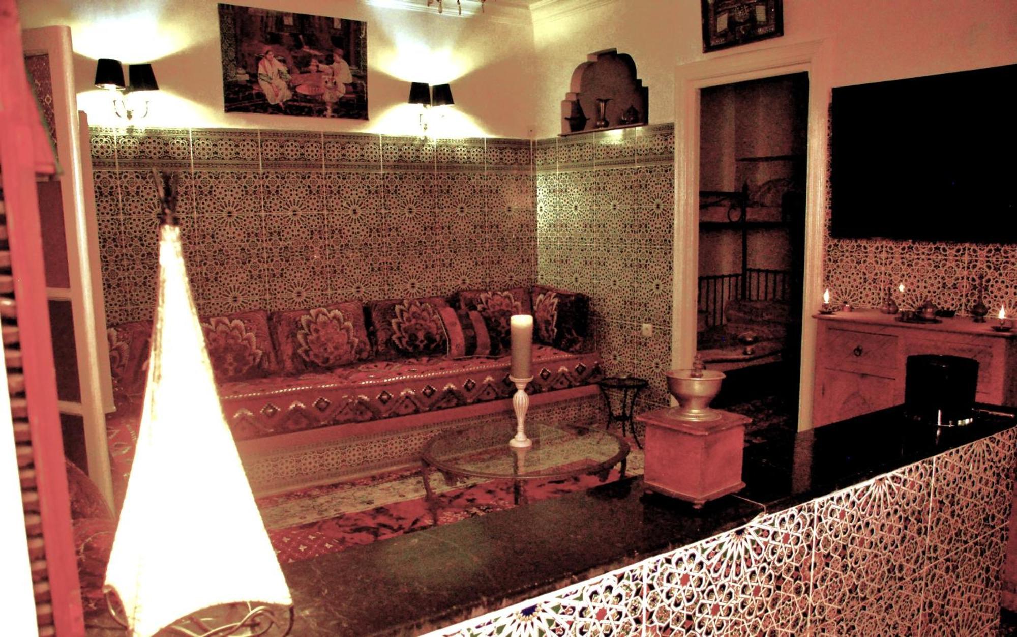 Dar Lghzal Special Offer In Rabat Winner Of Guest Experience 2025 Awards Traditional Sahrawi And Berber Privative Villa With Swimming Pool Jacuzzi Sea View And On Site Restaurant Ideal For Family And Groups In Rabat'S Center No Car Required エクステリア 写真