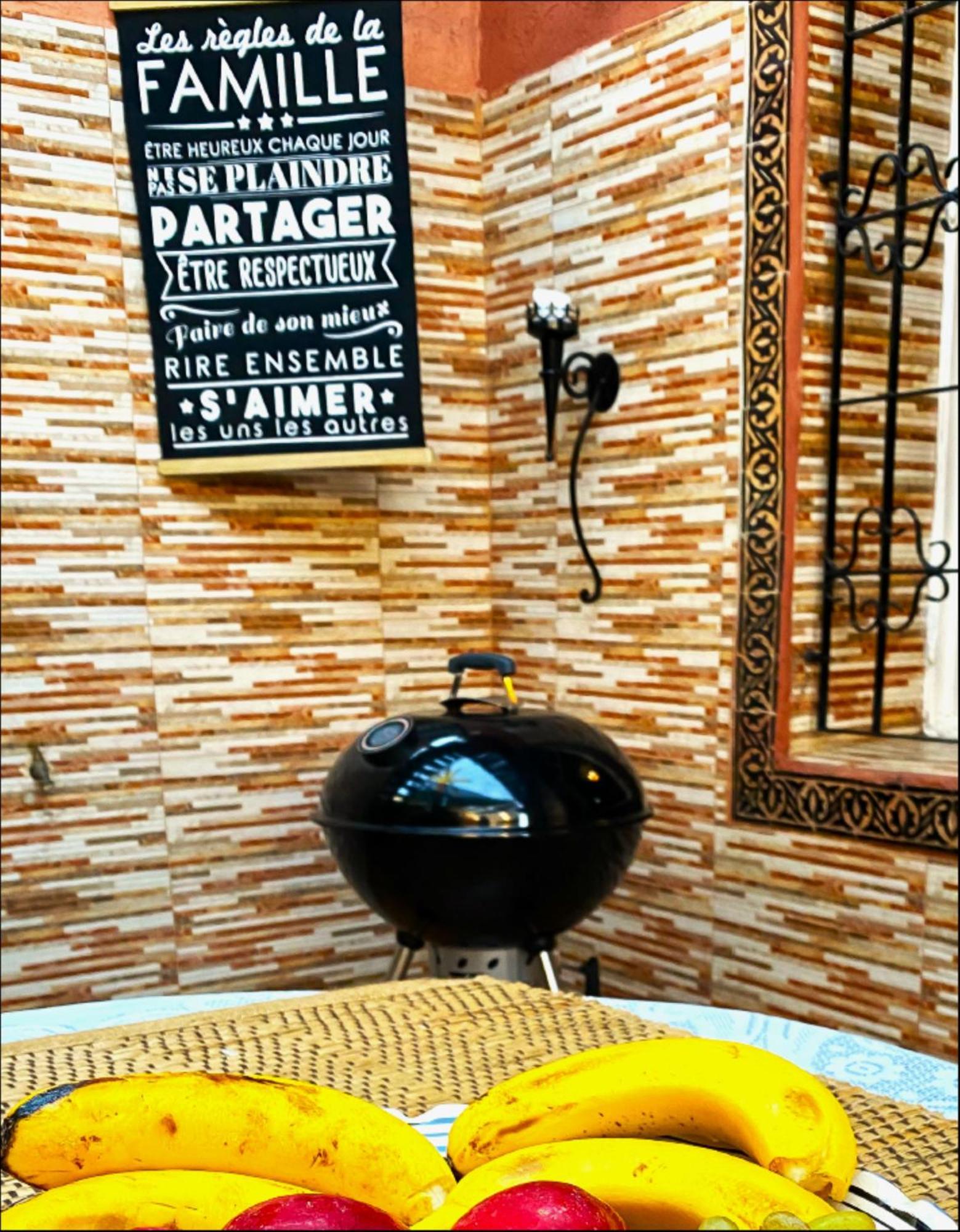 Dar Lghzal Special Offer In Rabat Winner Of Guest Experience 2025 Awards Traditional Sahrawi And Berber Privative Villa With Swimming Pool Jacuzzi Sea View And On Site Restaurant Ideal For Family And Groups In Rabat'S Center No Car Required エクステリア 写真